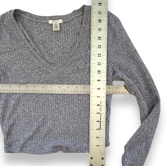 Crop Top Short Top Soft Ribbed Heather Gray Light Weight Long Sleeve Wm Med EUC - Picture 7 of 8